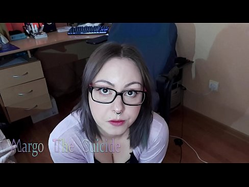 ❤️ Chica sexy con gafas chupa consolador profundamente en la cámara Video de porno en es.pornfuror.ru ❌️